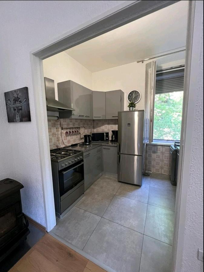 Apartment Eva Pula Exterior photo